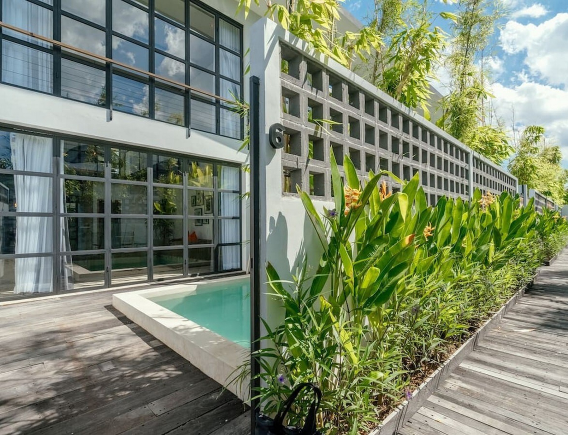 Villa image 3