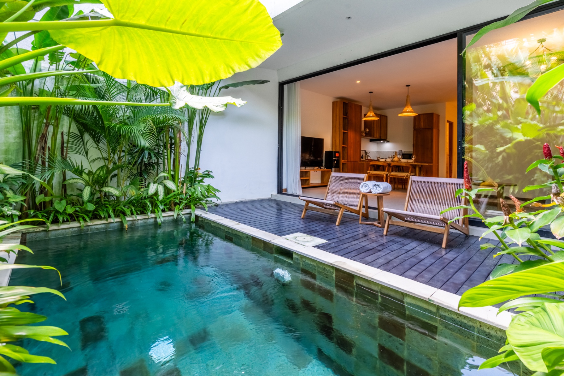 2BR Modern Pool Villa in Umalas w/ Jungle View