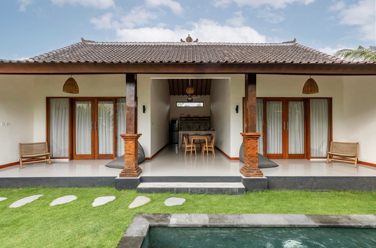 Villa image 2