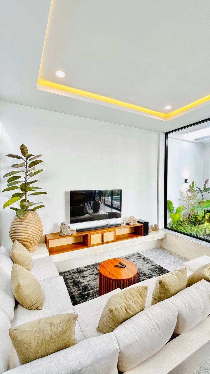 Villa image 2