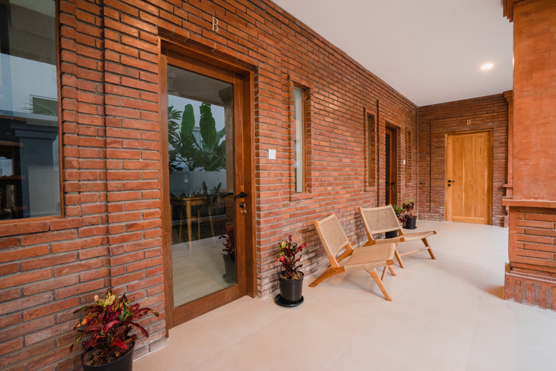 Villa image 4