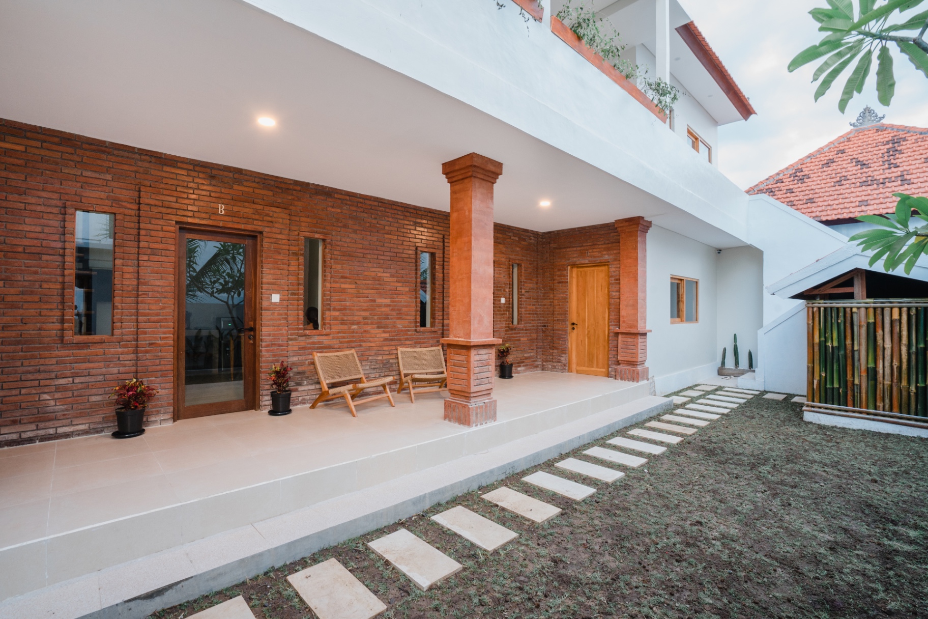 Villa image 3