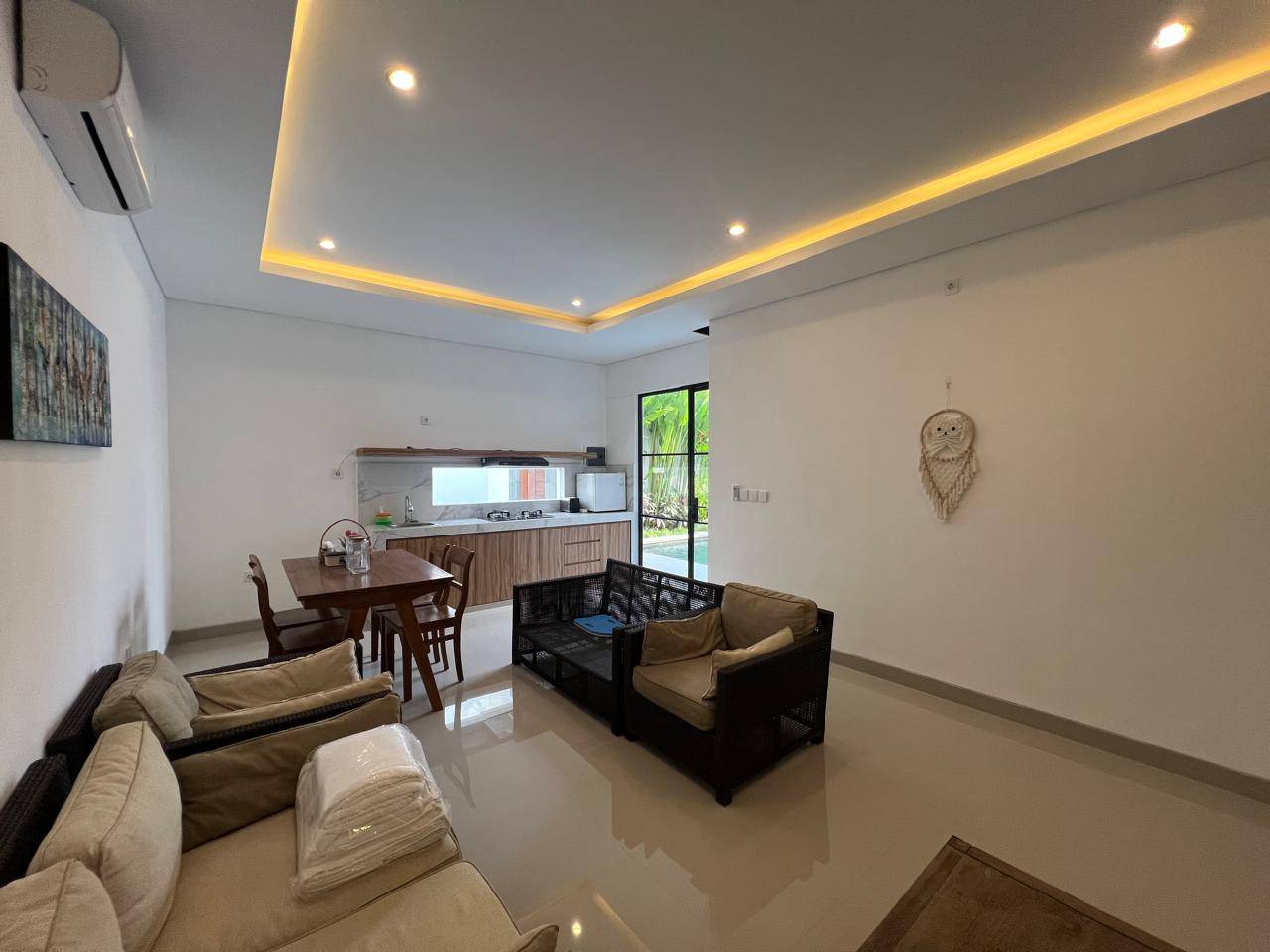 Villa image 2