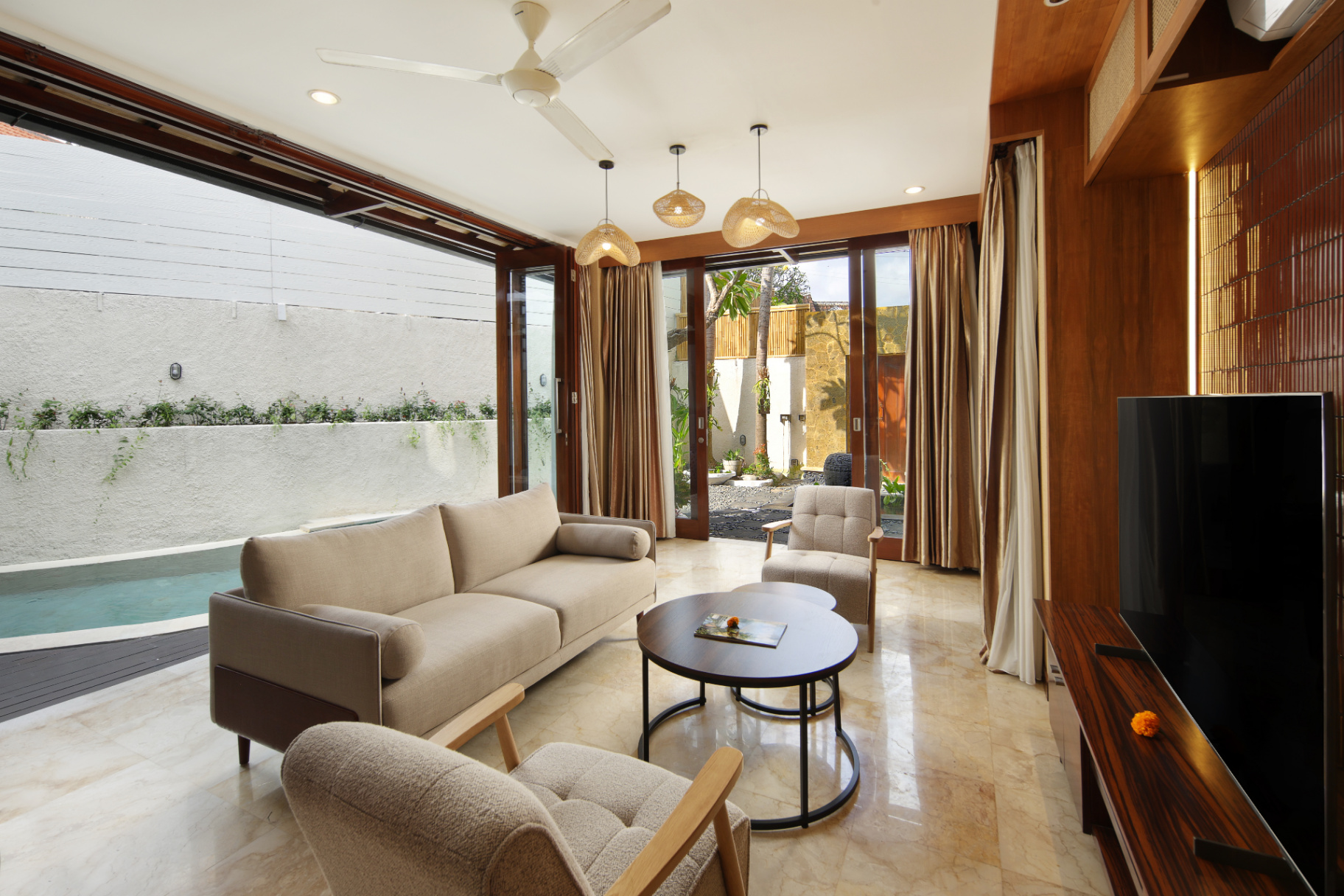 Villa image 3