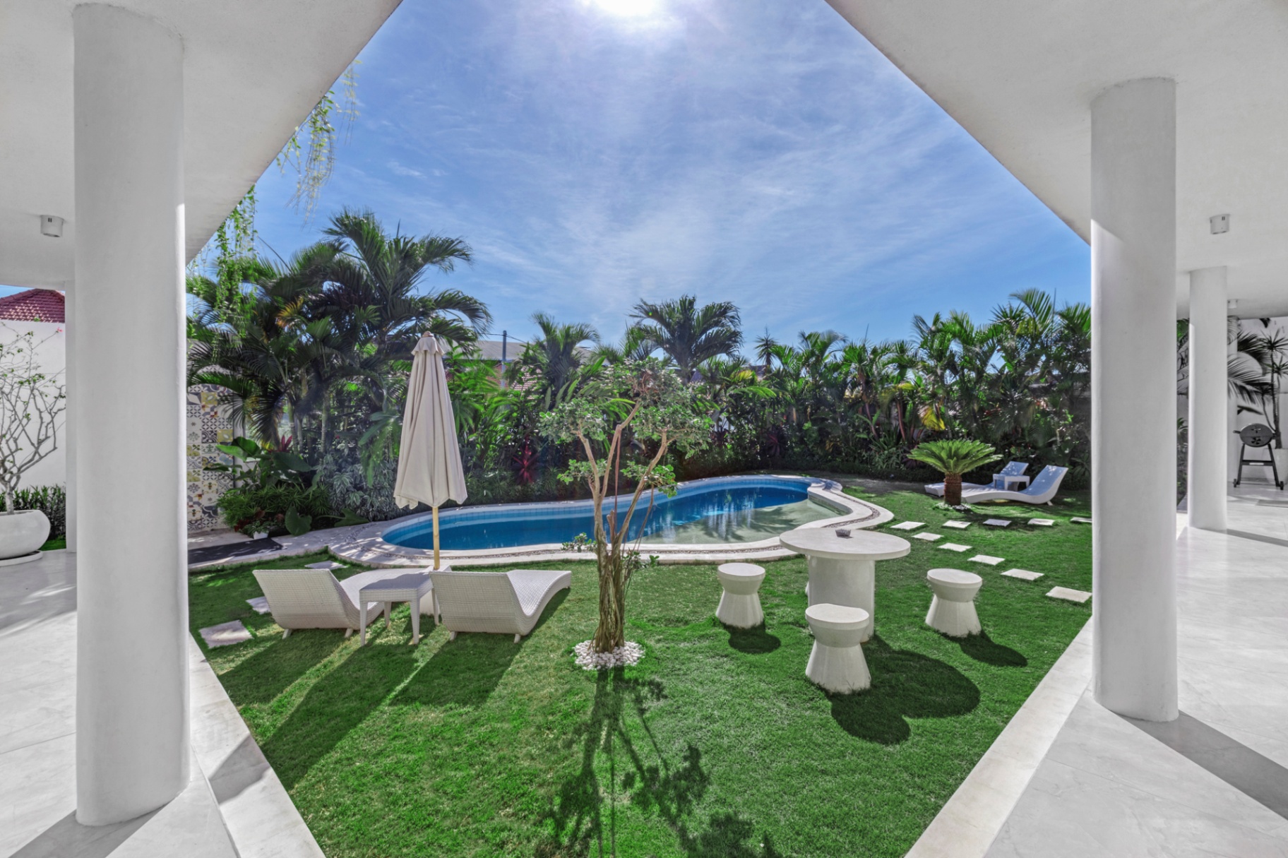 Villa image 3