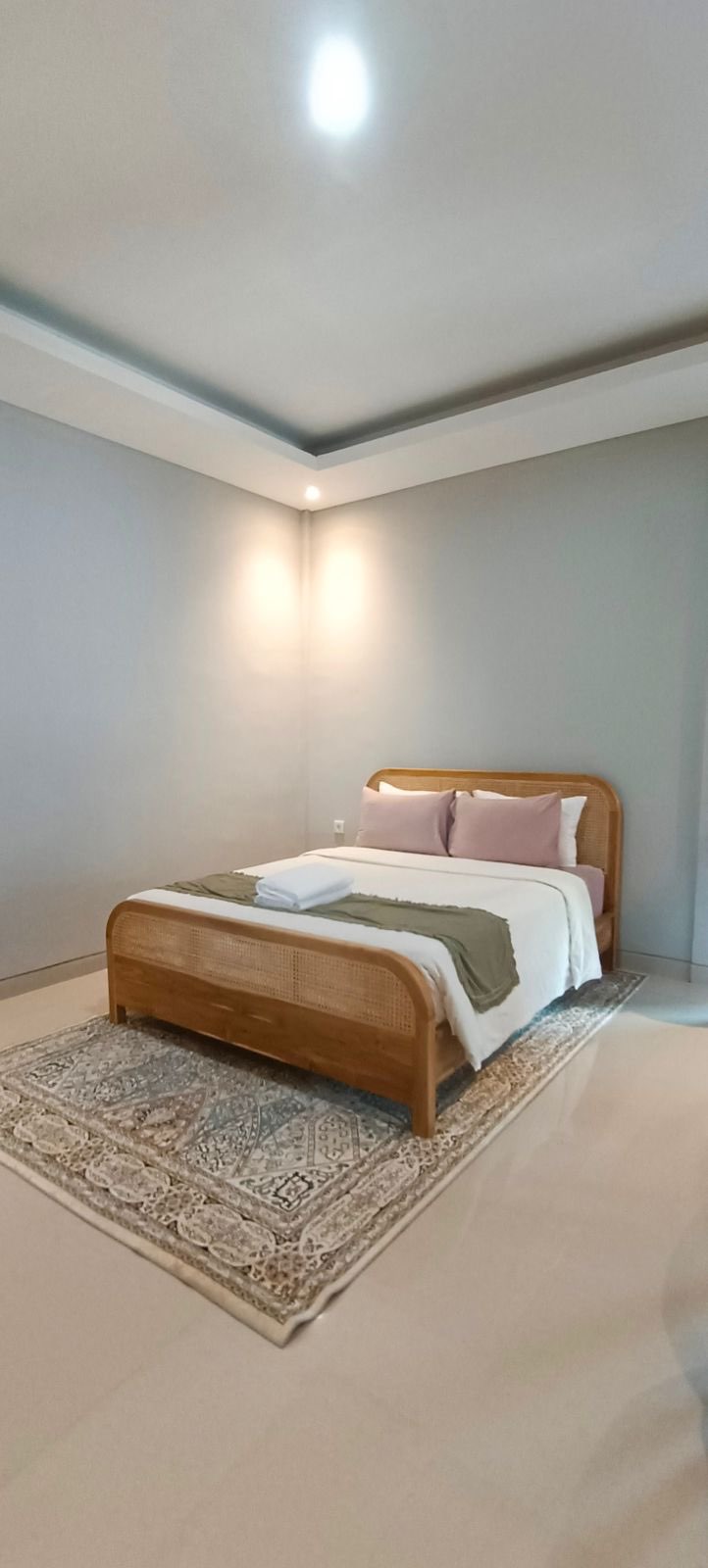 Navee studio apartment