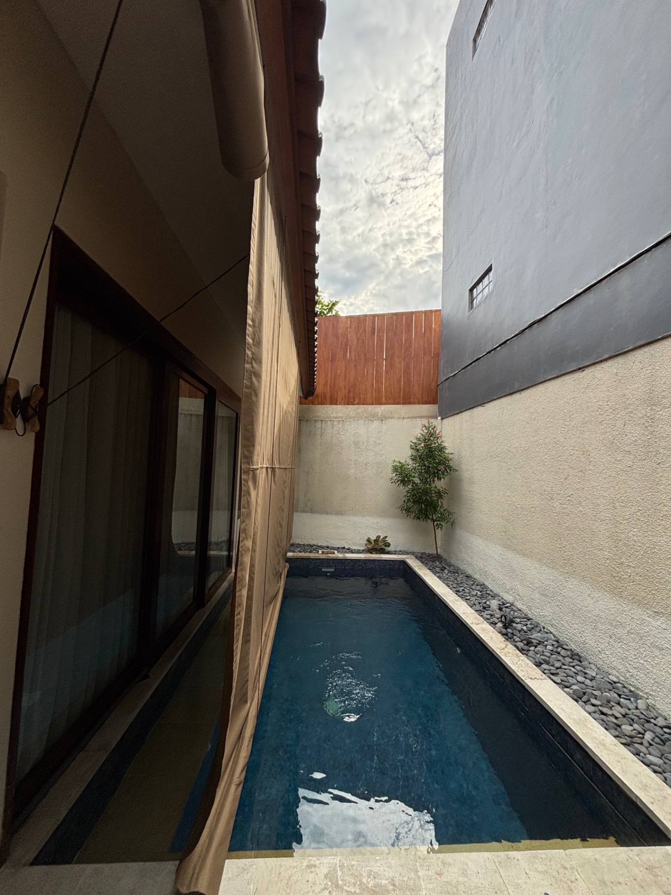 Villa image 2