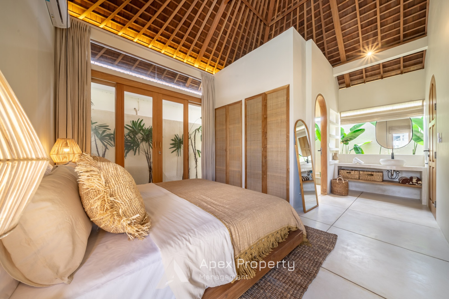 Villa image 5