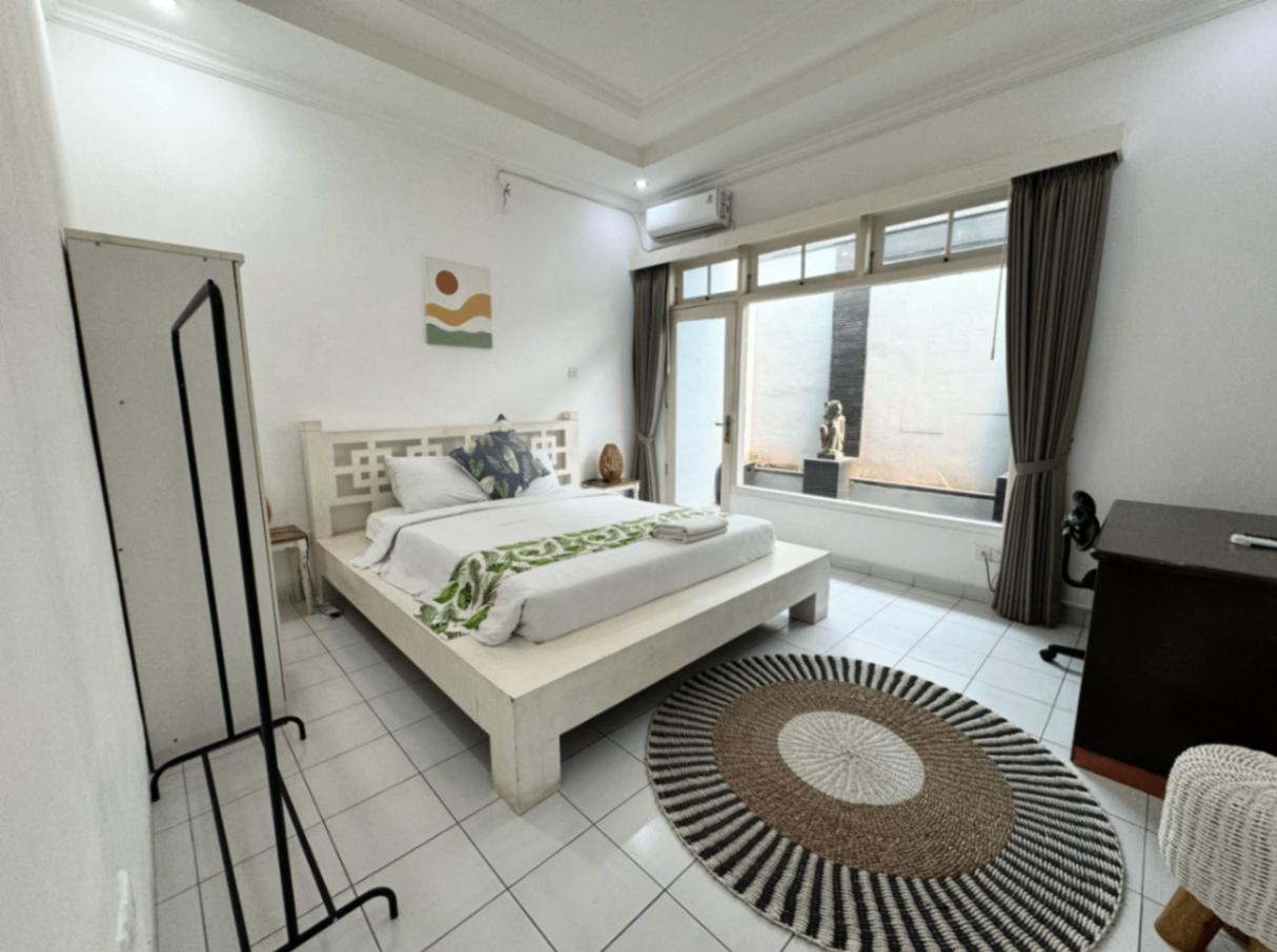 Villa image 2
