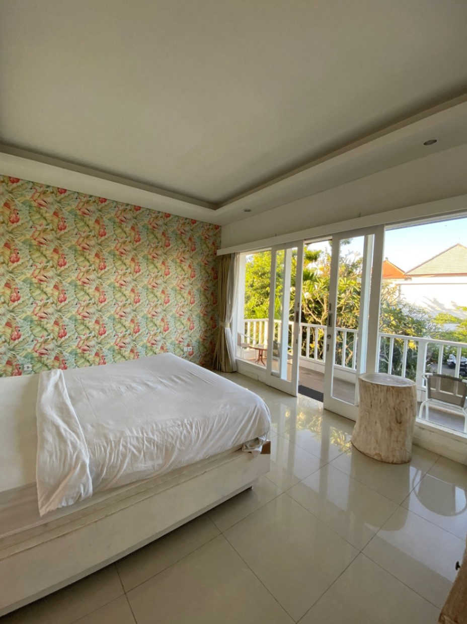 Villa image 2