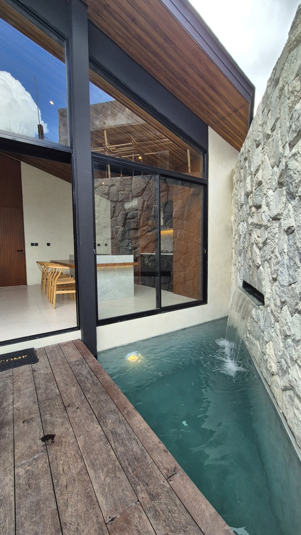 Villa image 2