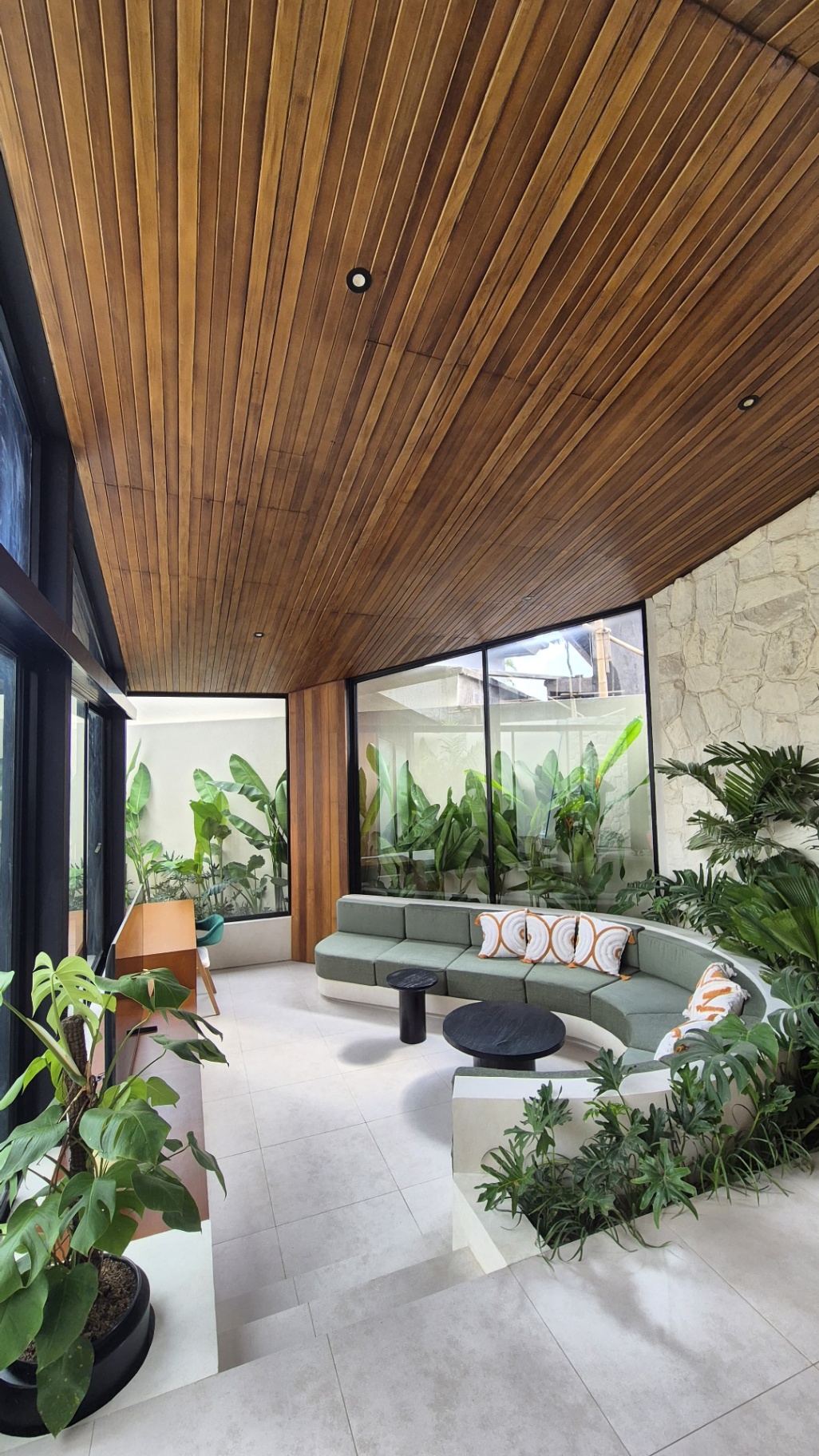 Villa image 3
