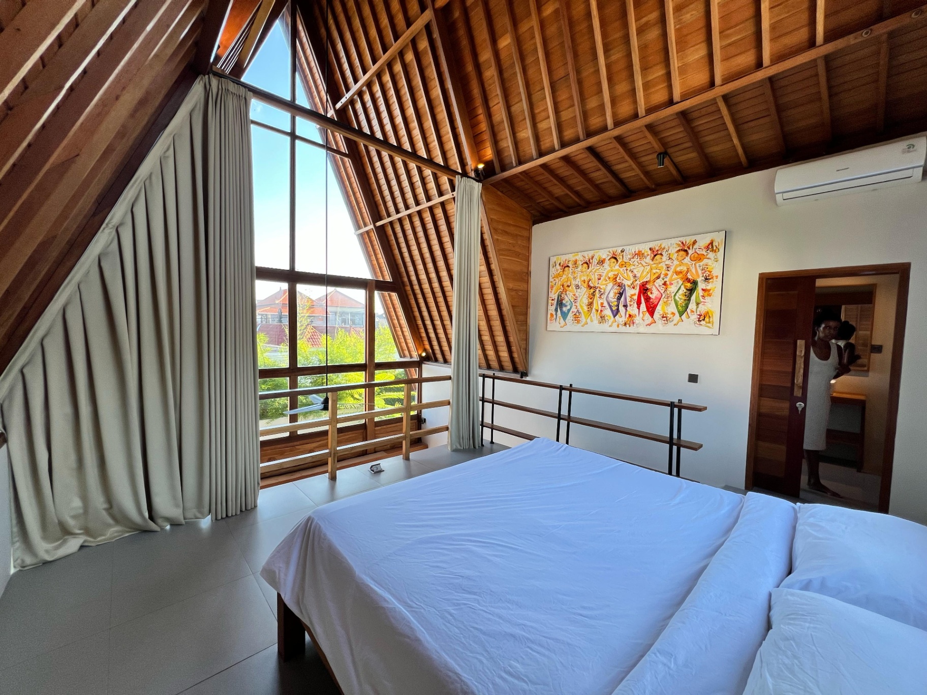 Villa image 2