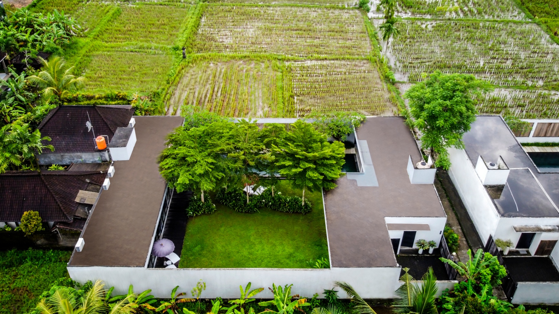 Villa image 2