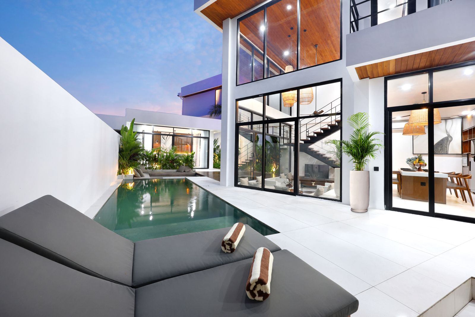 Villa image 2