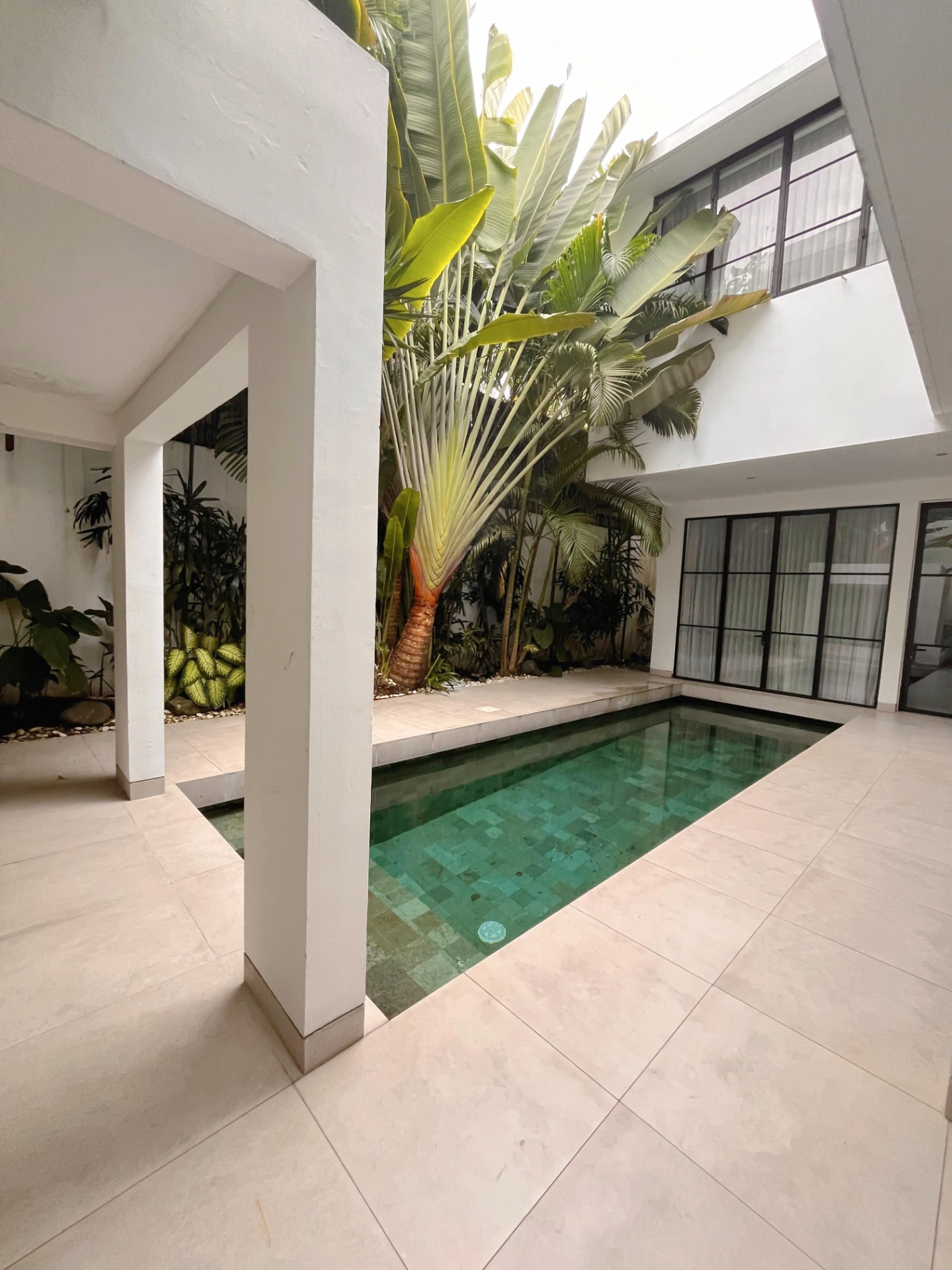 Villa image 2