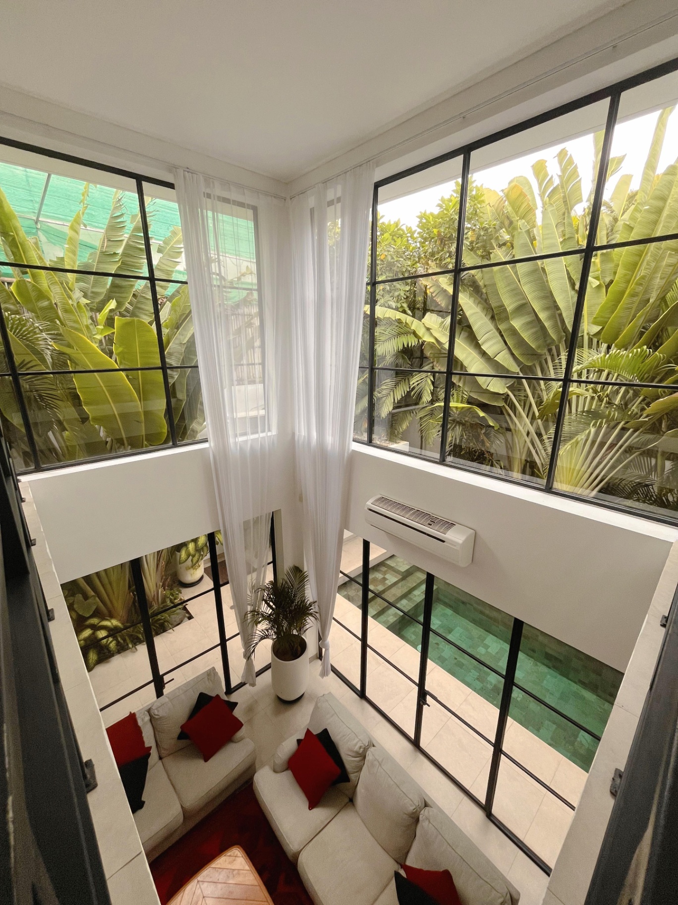 Villa image 3
