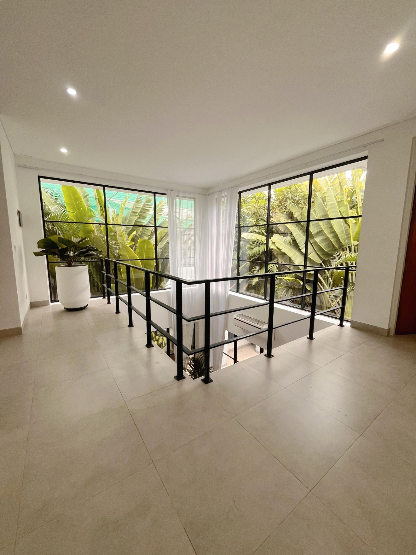 Villa image 4