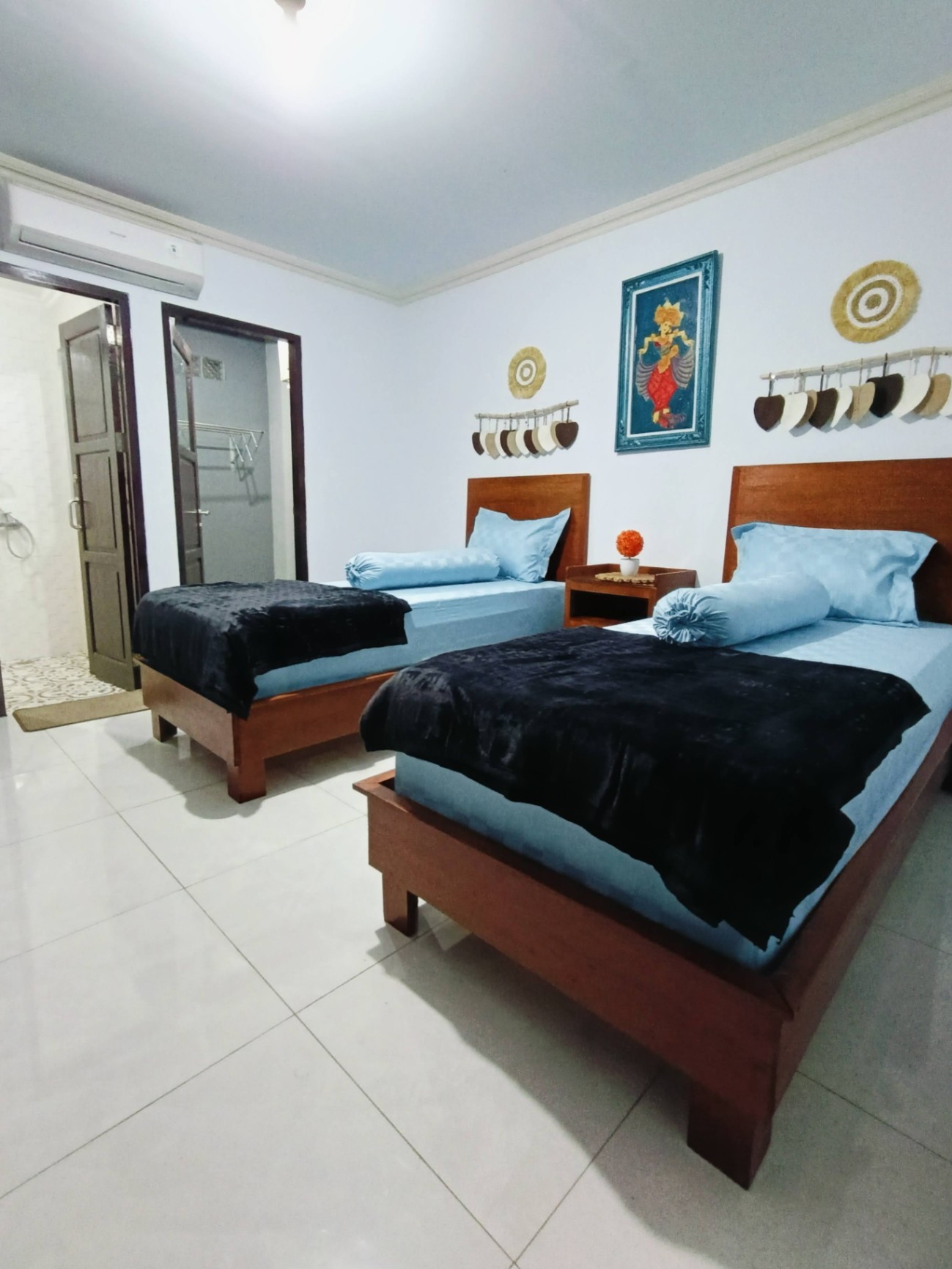 Villa image 2