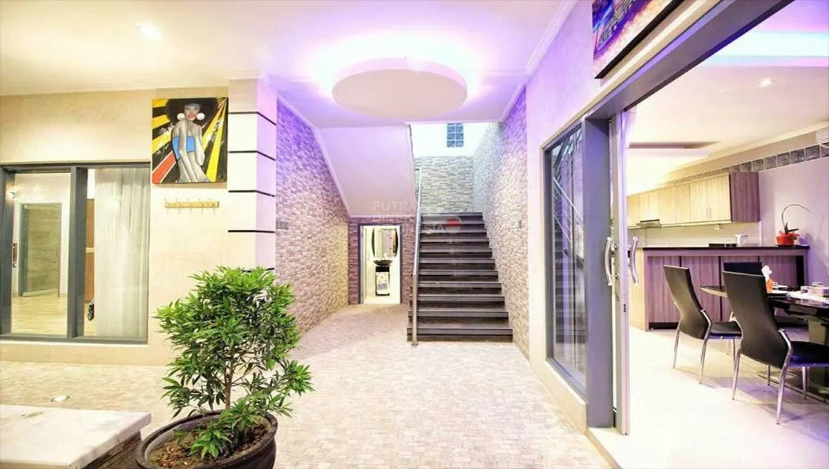 Villa image 4