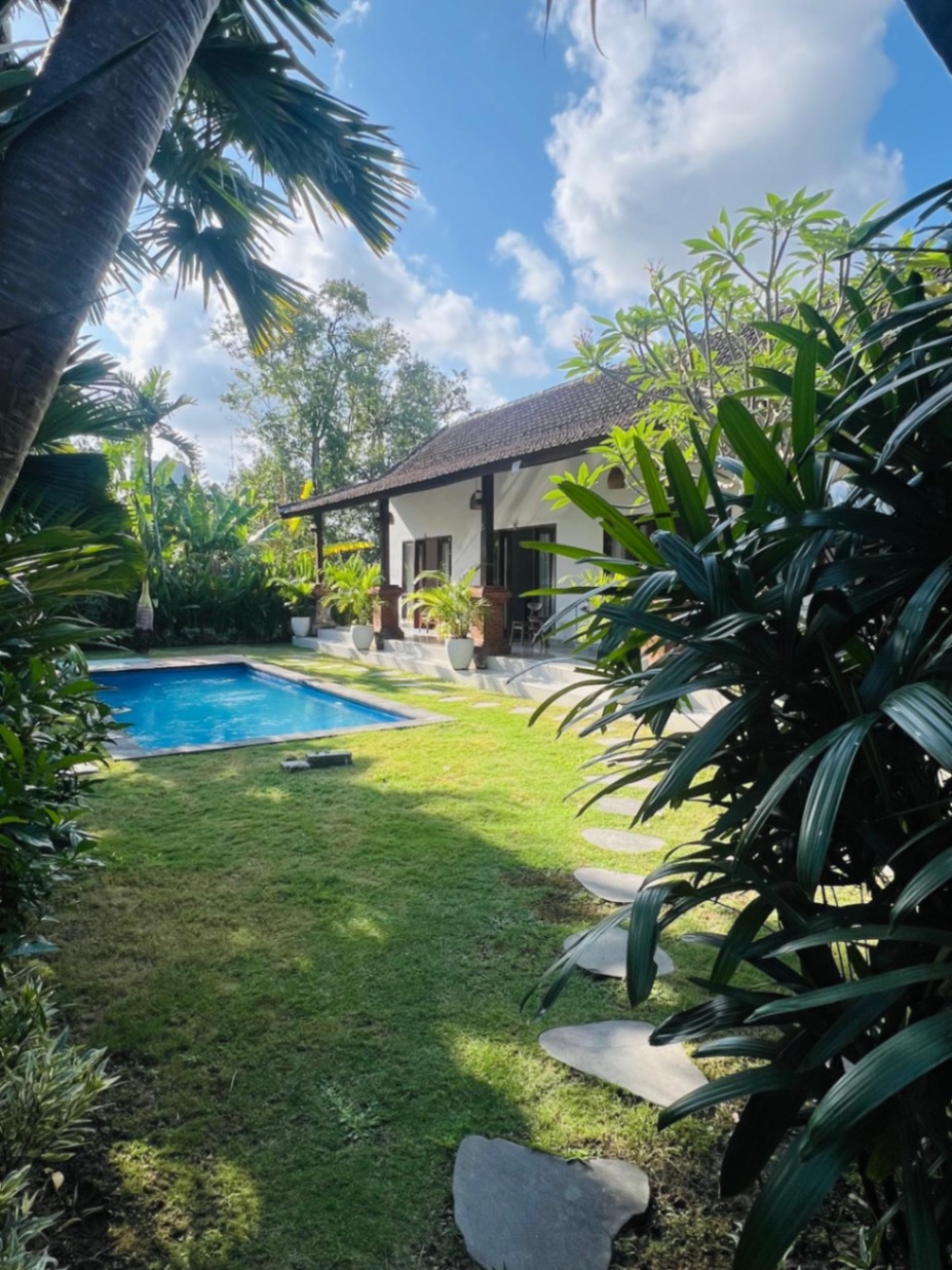 Villa image 1