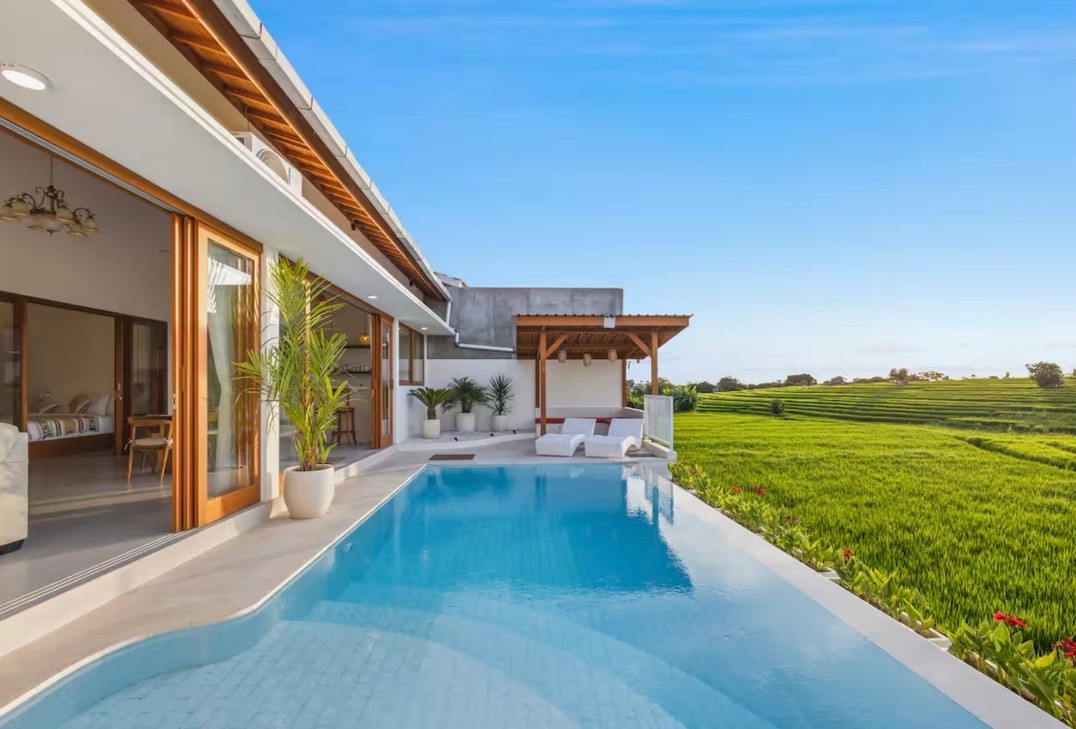 Villa image 2