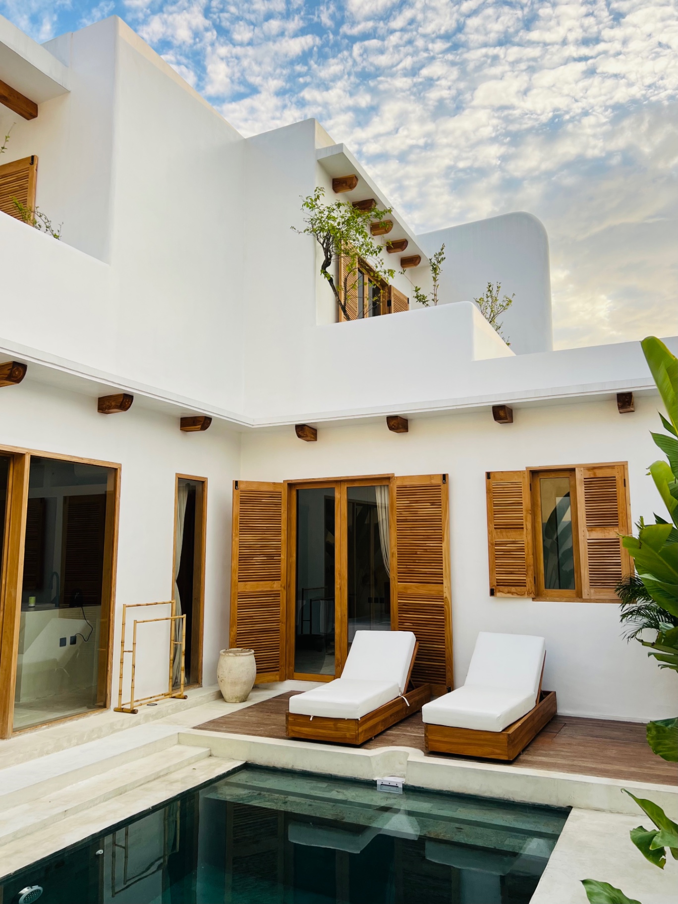Villa image 1