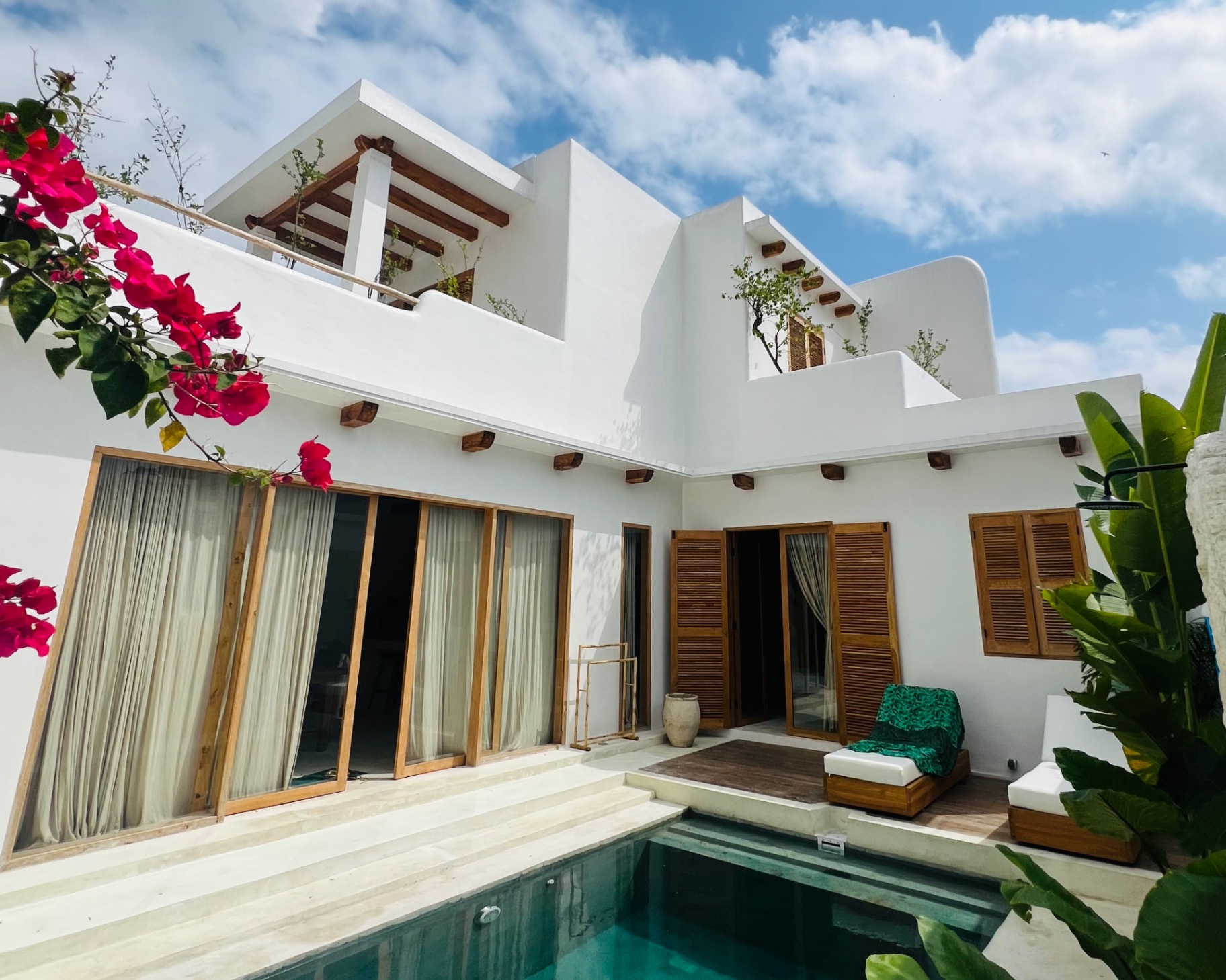 Villa image 2