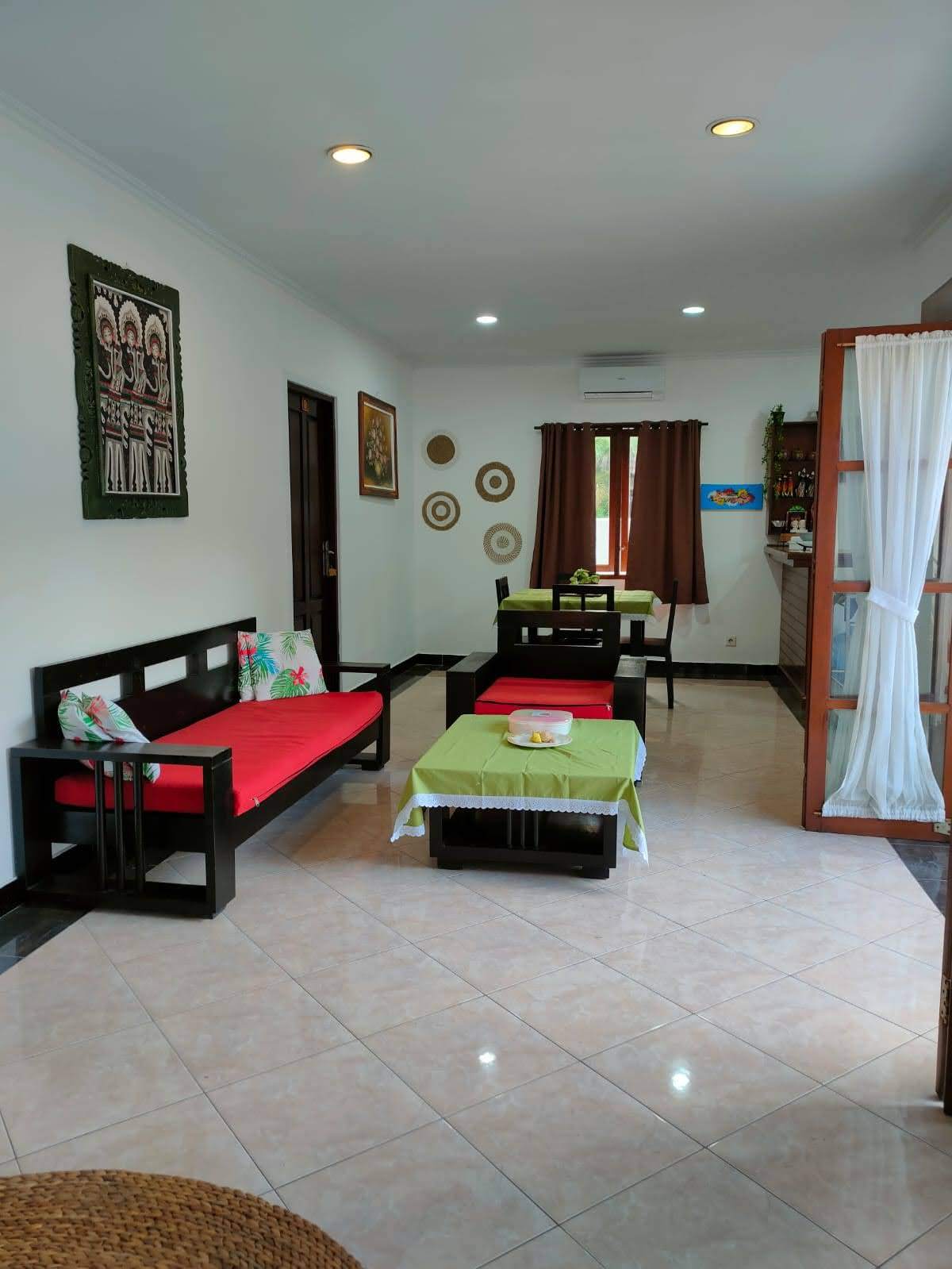 Villa image 2