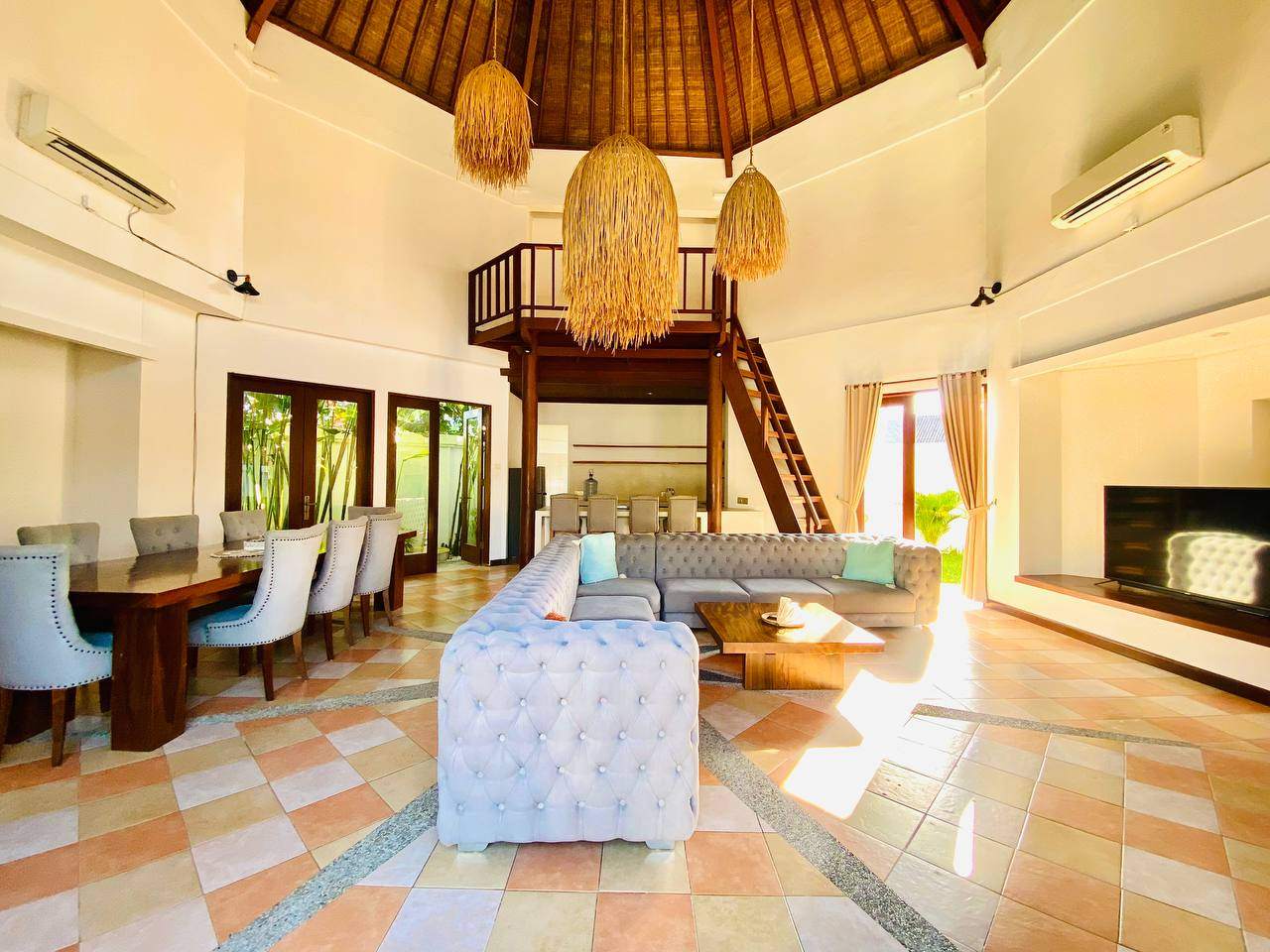 Villa image 4