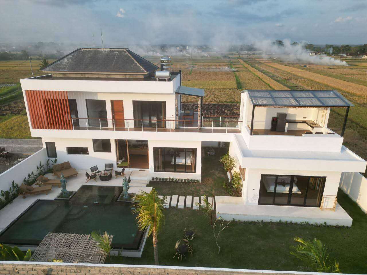 Villa image 3