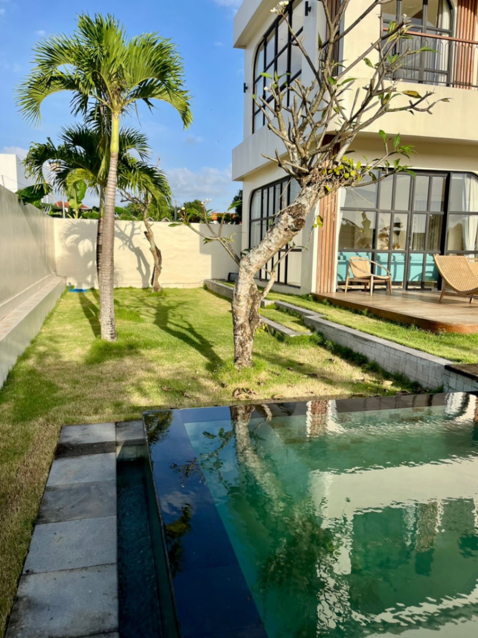 Villa image 2