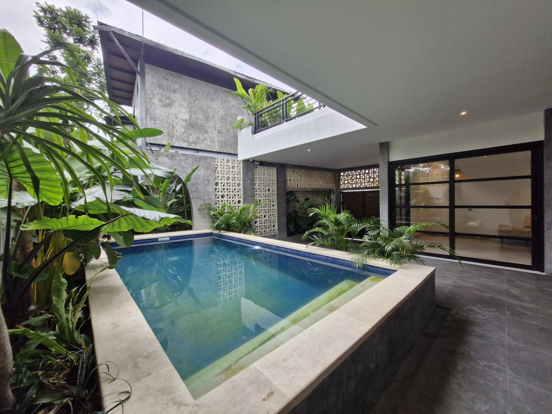 Villa image 3