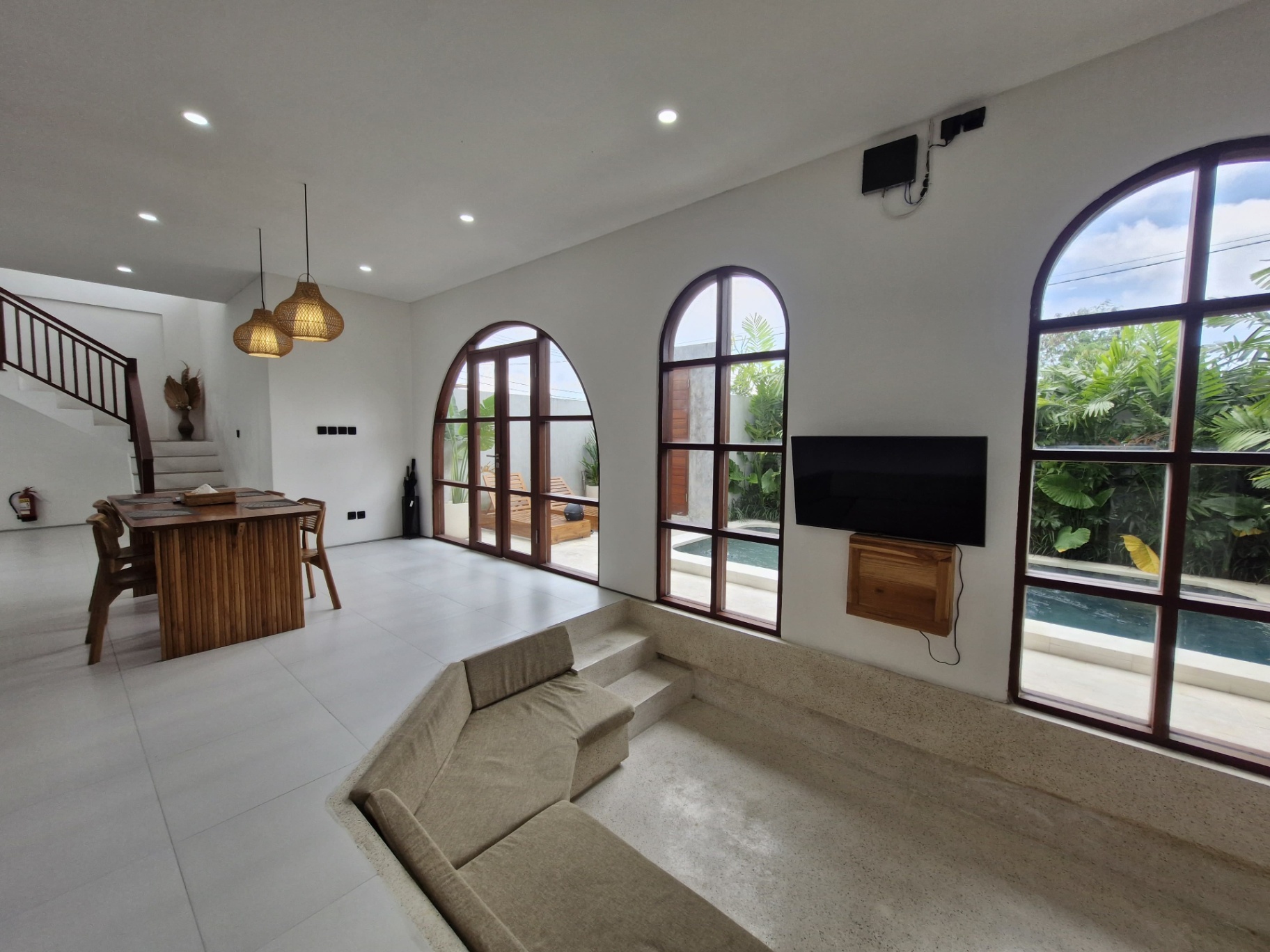 Villa image 2