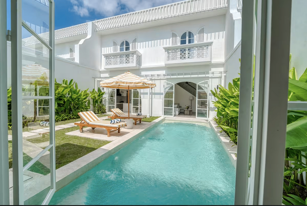 Villa image 1