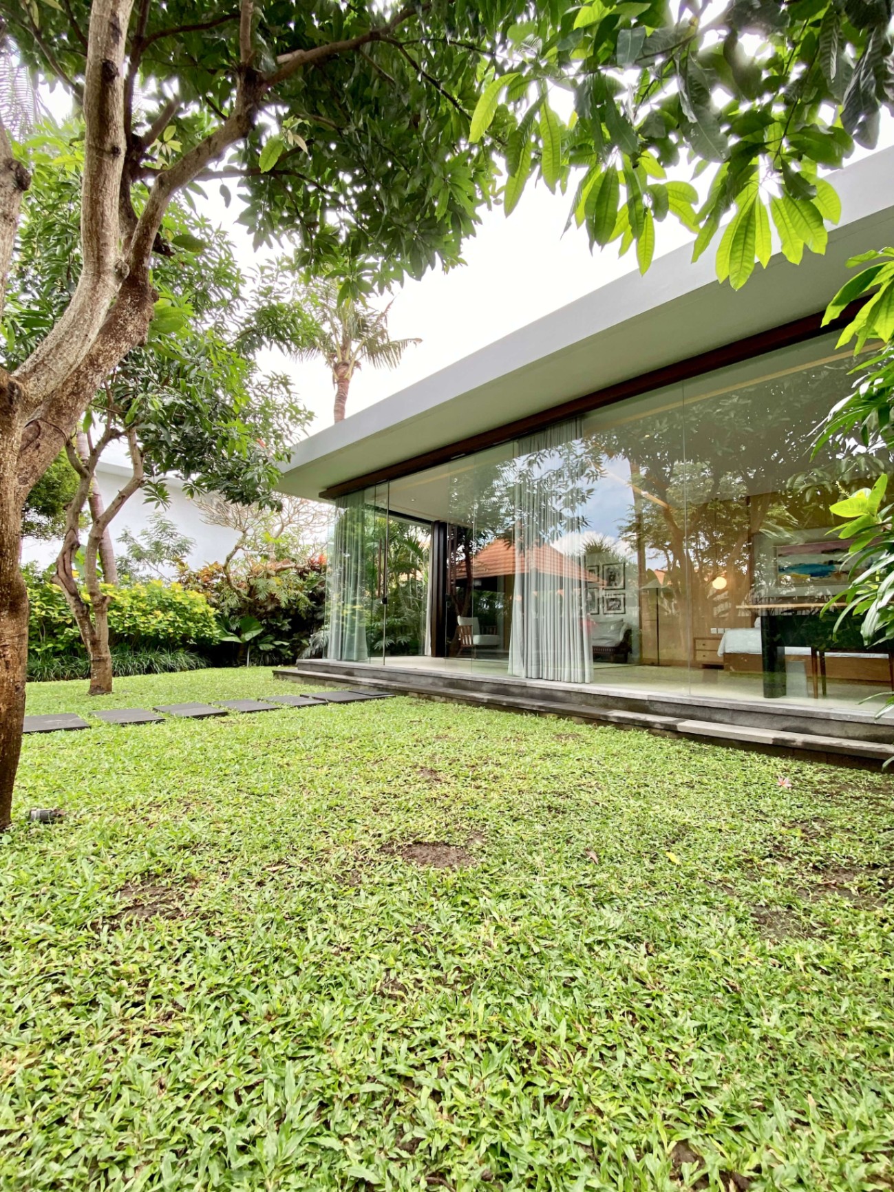 Villa image 1