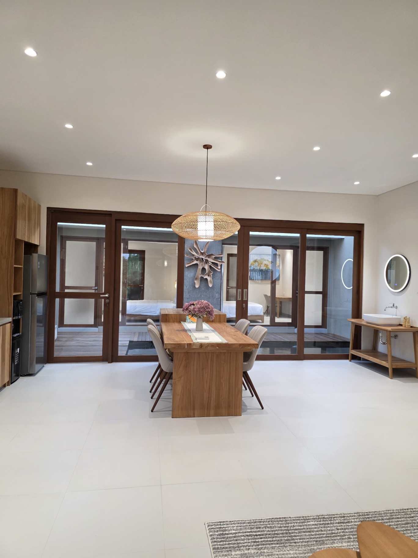 Villa image 2