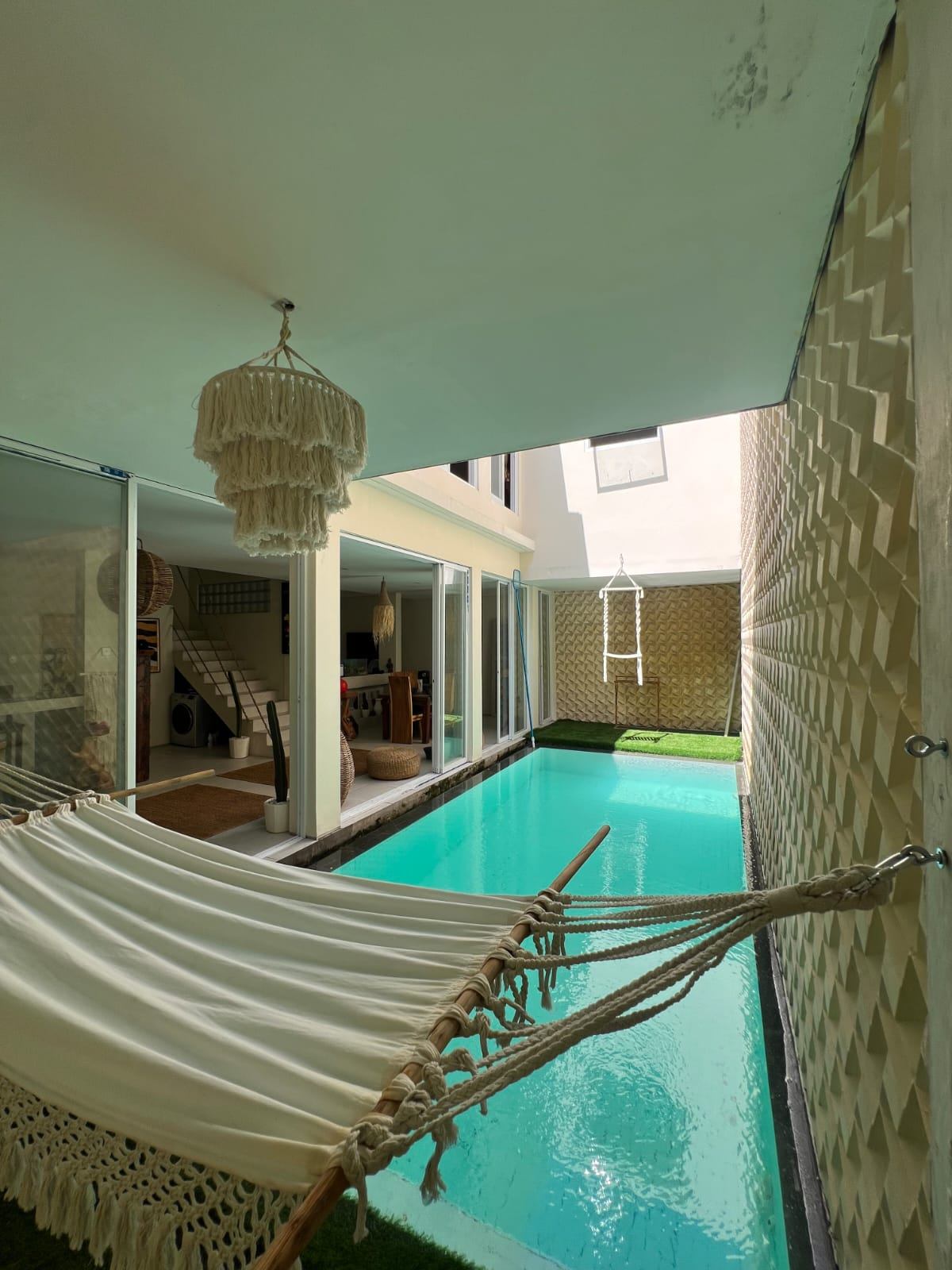 Villa image 1