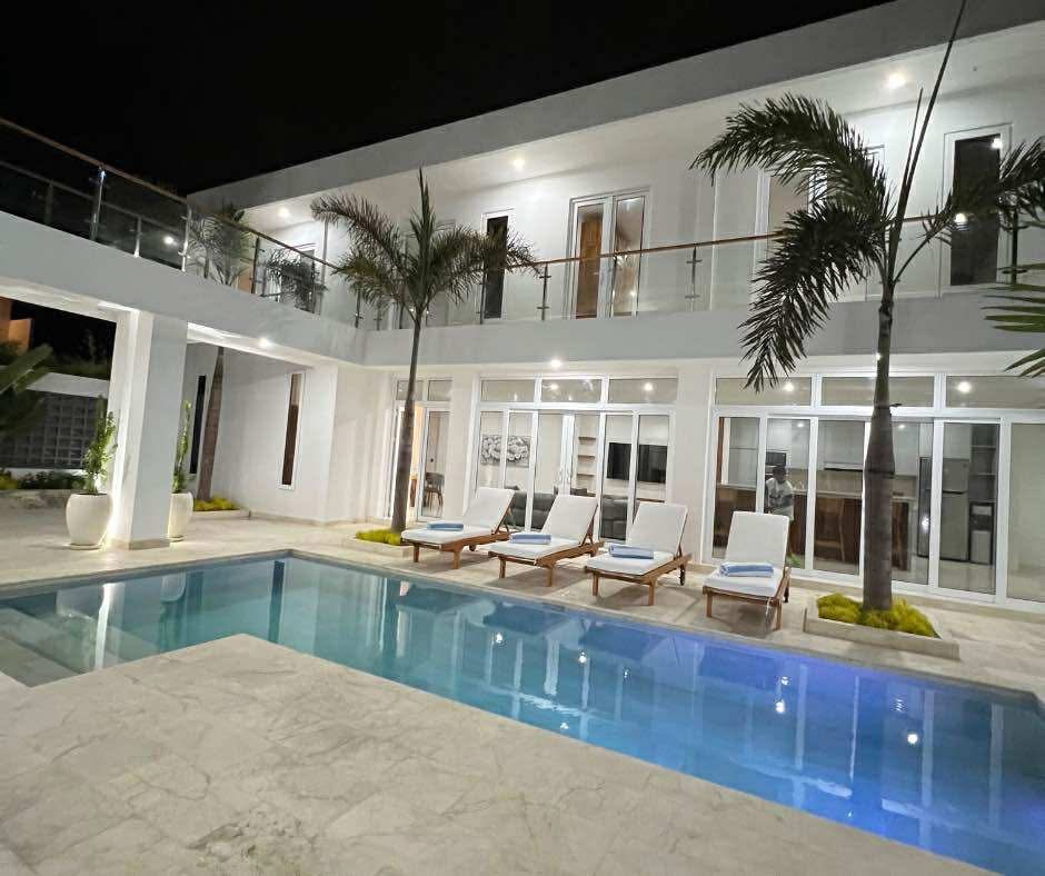 Villa image 5