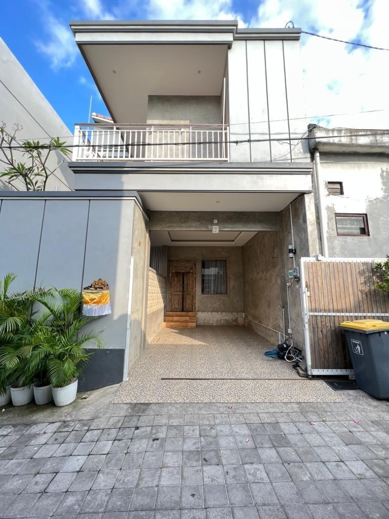 Villa image 1