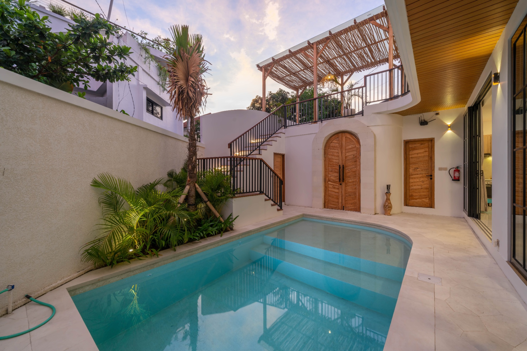 Villa image 3