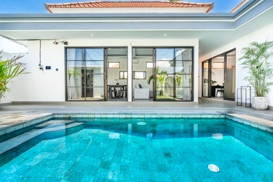 Villa image 2