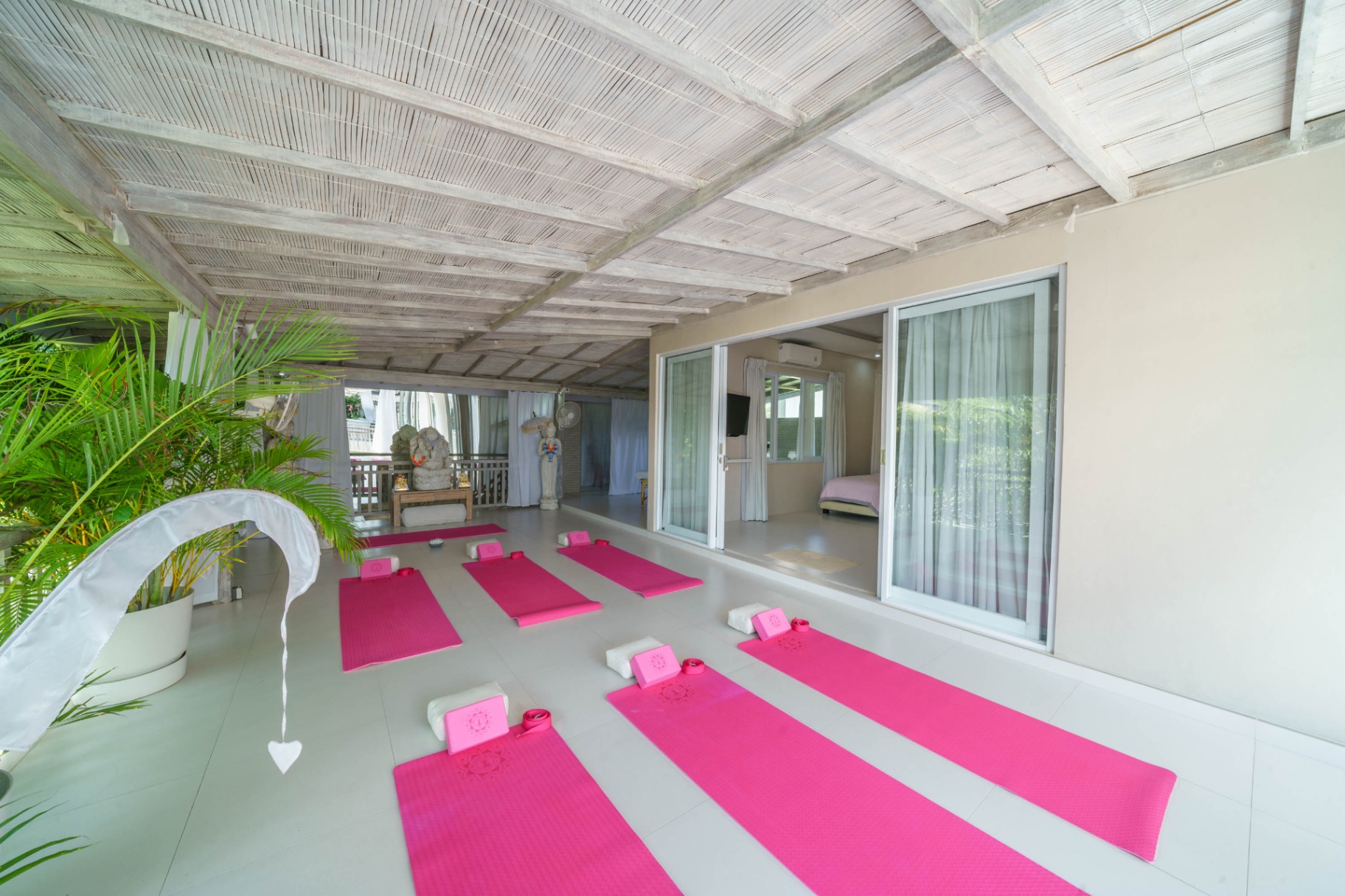 VILLA BALI OM CENTER BERAWA