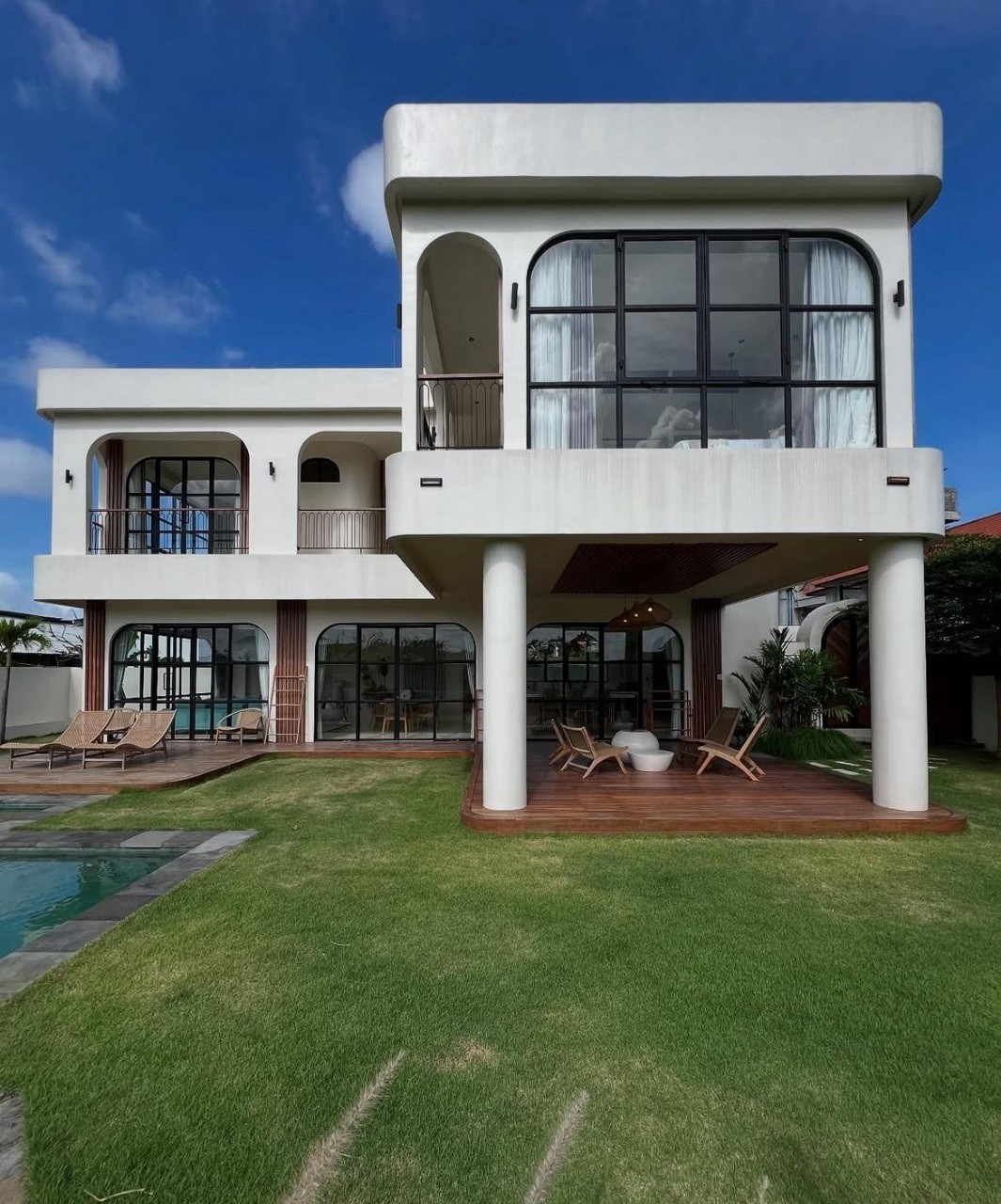Villa image 2