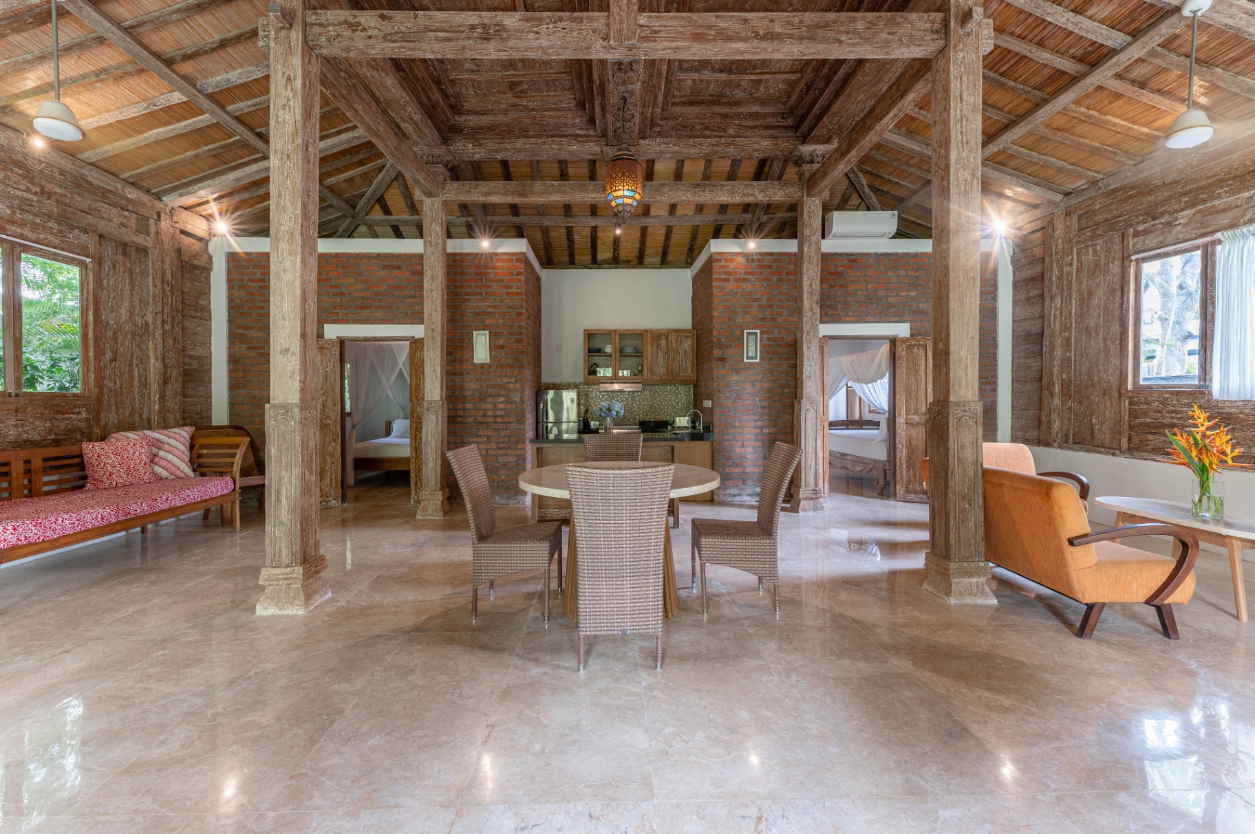 Villa image 5
