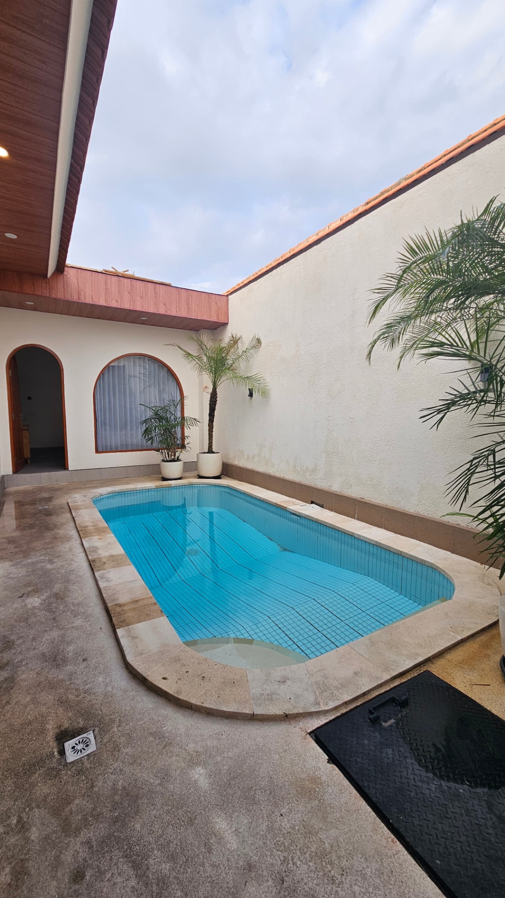 Villa image 2