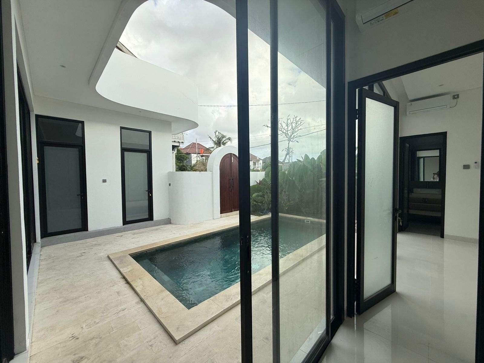 Villa image 3