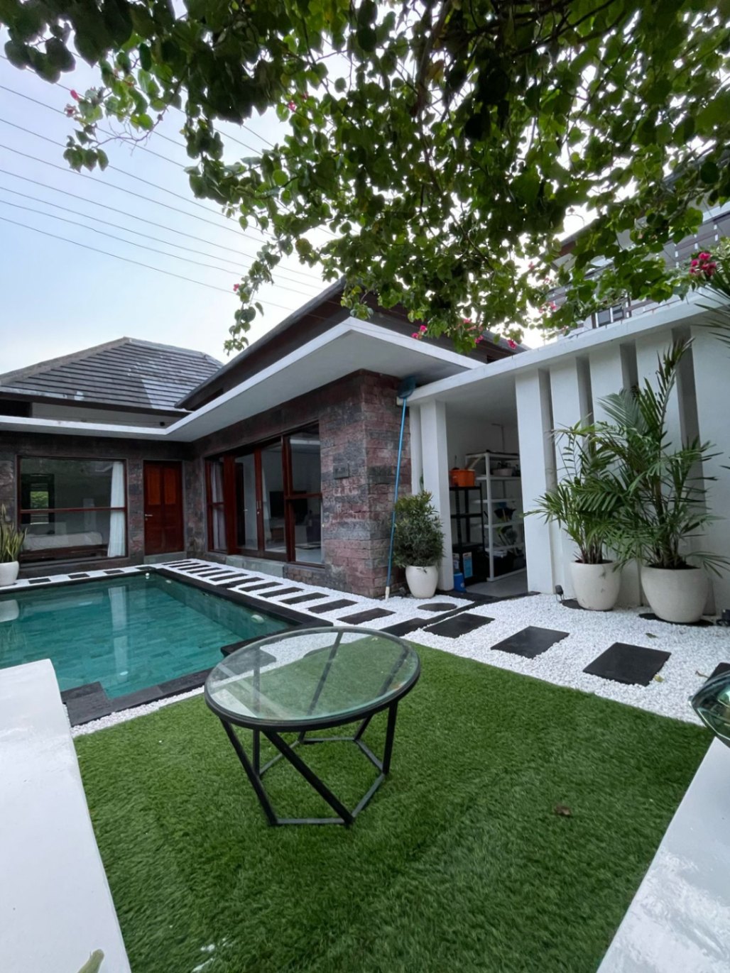 Villa image 1