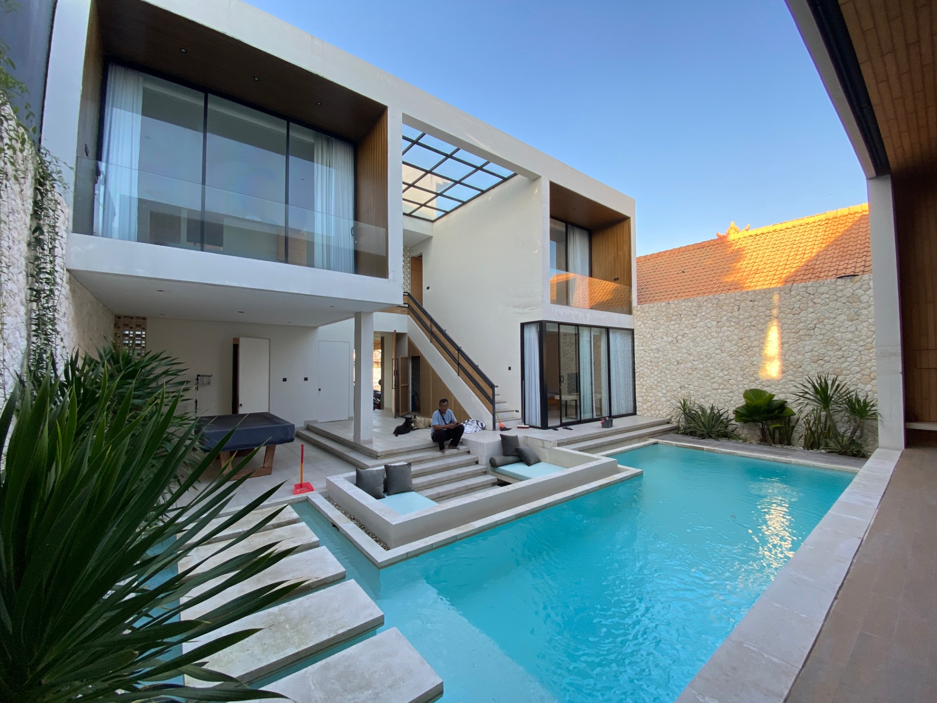 Villa image 2