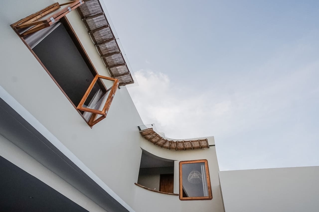 Villa image 2